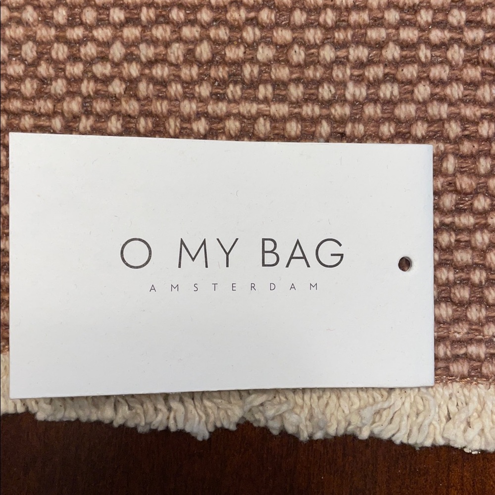 O MY BAG AMSTERDAM 
Laura’s Purse
Cognac Classic - Picture 4 of 6
